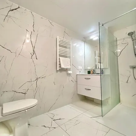 'cap Riviera' Proche Gare Et Centre Apartamento Menton